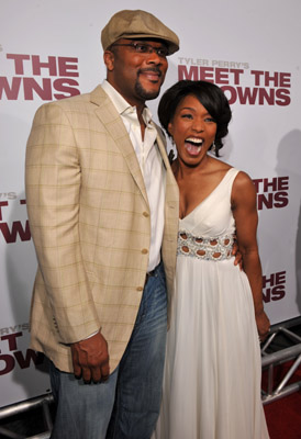 First Class Fashionista would like to invite you to shop: Discount Designer Clothes Discount Designer Shoes Discount Designer Handbags *BOOKMARK THIS SITE for Updates* Tyler Perry Movie Blog Lionsgate Premiere...