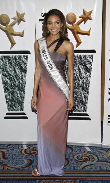 Photo of Miss USA Crystal Stewart At Michael Awards FirstClassFashionista would like to invite you to shop: DesignerClothes@FirstClassFashionistaDesignerShoes@FirstClassFashionistaDesignerHandbags@FirstClassFashionista*BOOKMARK THIS SITE* Miss USA Crystal Stewart’s red carpet arrival to the 2008 Michael Awards at the Marriot Marquis Ballroom in New...