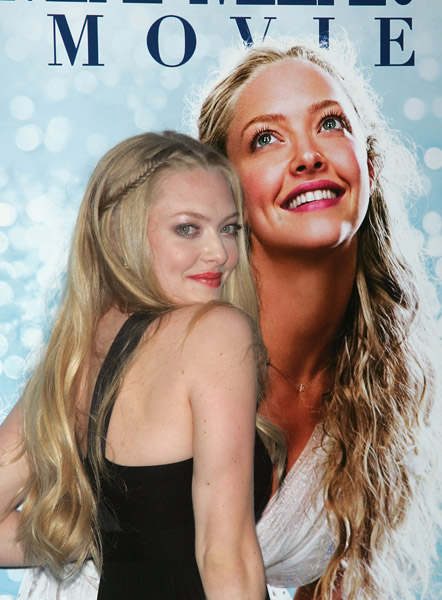  MAMMA MIA Viewer's Movie Review Amanda Seyfried