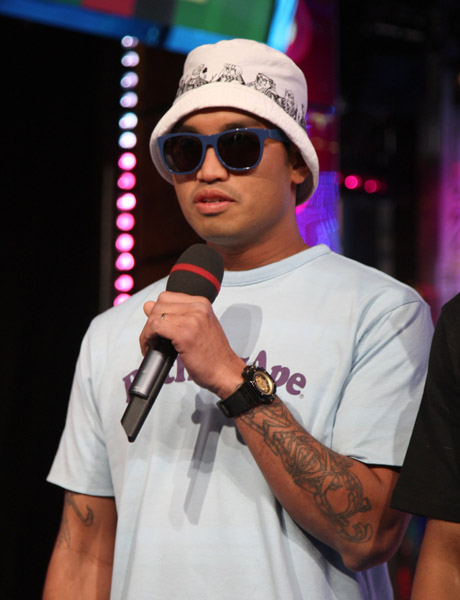 Chad Hugo's Arm Tattoo Celebrity Tattoos chad hugo's arm tattoo