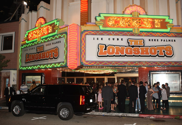 Majestic Crest Theater