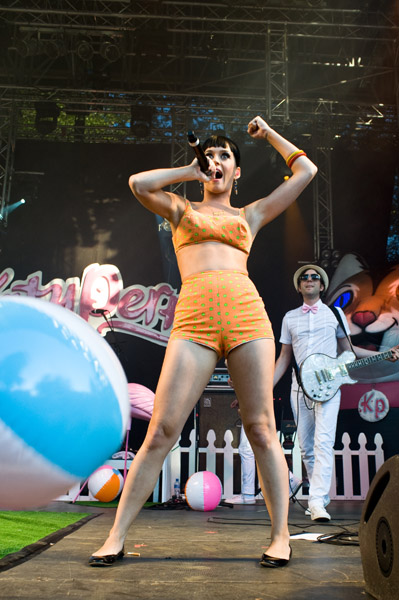 Katy Perry's Swimsuit at the Caribana Festival CranspresCeligny 