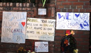 letters-from-fans-in-memory-of-michael-jackson