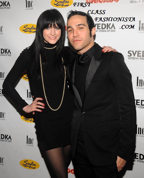 Ashlee Simpson and Husband Pete Wentz celebrated Ashlee's debut on