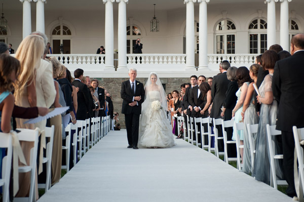 chelsea clinton wedding dress pictures. Chelsea Clinton is wearing a