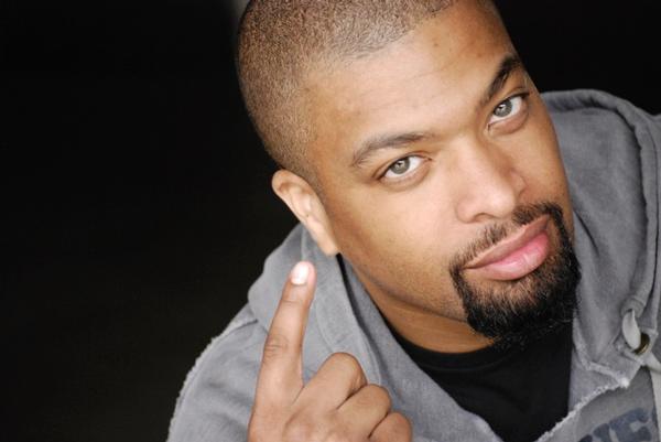 DeRay Davis At The Denver Improv First Class Fashionista