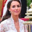 Kate Middleton’s Wedding Day Hairstyle and Makeup On her wedding day, Kate Middleton, now Her Royal Highness the Duchess of Cambridge, wore her hair pinned back from her face but long and wavy, falling past her shoulders...